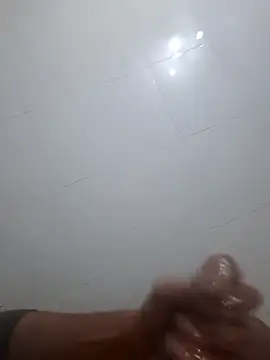 Snapshot of _BrownBoy_69_ chatting on 01/12/26, 05:51 BrownBoy 69 online show from 01/12/26, 05:51