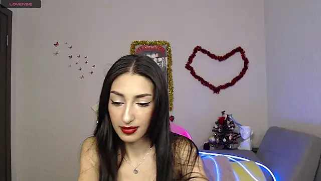 Lina Robbins online show from 01/02/25, 12:23