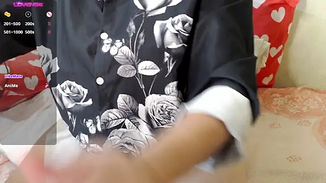 RoseStarr online show from 03/13/25, 06:12