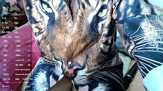 RoseStarr online show from 09/18/25, 07:05