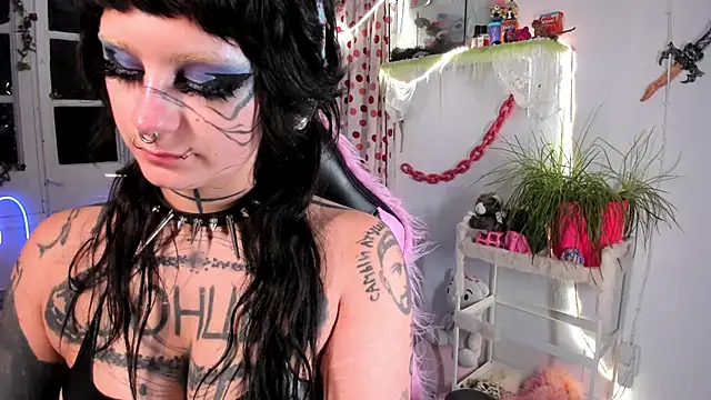 lady sontse  online show from 04/04/26, 07:00