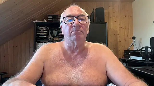 biggandybig online show from 09/25/25, 01:59