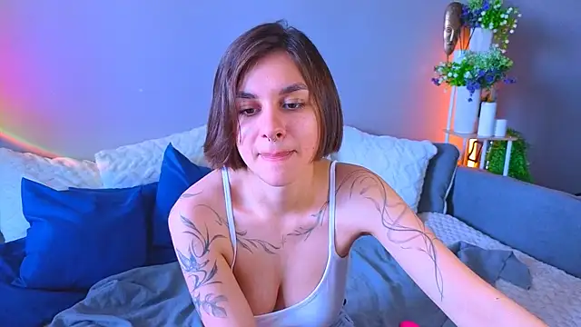 Snapshot of Celine_Dionn chatting on 07/01/26, 10:39 Celine Dionn online show from 07/01/26, 10:39
