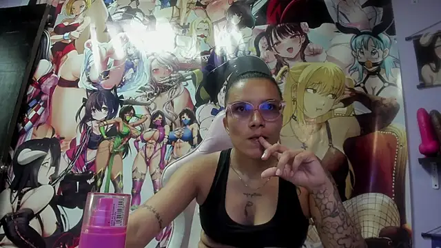 Yaumiko online show from 09/13/25, 03:34