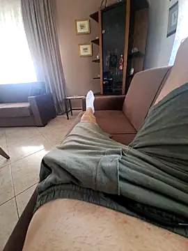 Giannis1990  online show from 09/21/25, 11:34