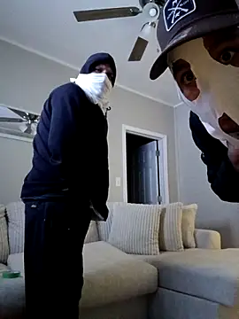 Ricardosuavee6 online show from 12/04/25, 07:28