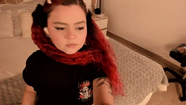 Twwiiggy online show from 01/31/25, 08:12