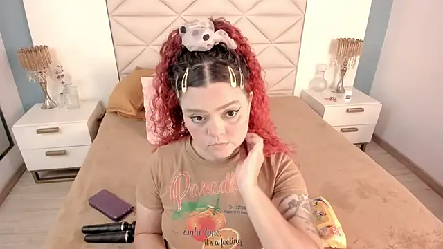 Twwiiggy online show from 03/17/26, 08:01