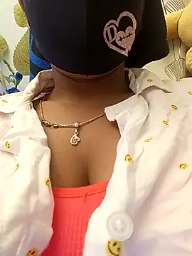 Divya girl online show from 04/04/26, 10:51