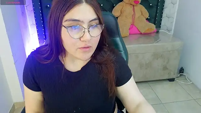 conniejames m online show from 05/12/26, 10:56
