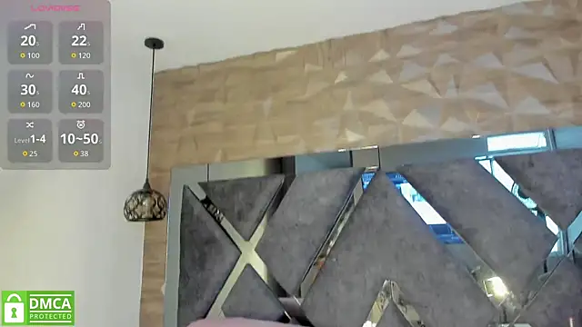 Venus velez  online show from 03/24/26, 12:10