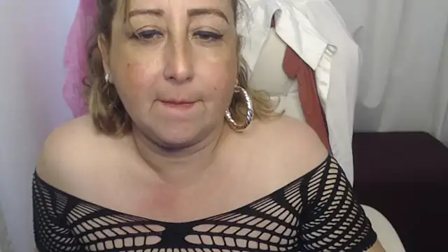 Snapshot of paiper_halliwey chatting on 01/15/25, 06:51 paiper halliwey online show from 01/15/25, 06:51