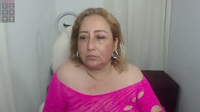 Snapshot of paiper_halliwey chatting on 02/21/25, 11:32 paiper halliwey online show from 02/21/25, 11:32