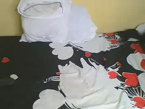 Snapshot of HoLy-ViRgiN chatting on 02/14/25, 11:09 HoLy-ViRgiN online show from 02/14/25, 11:09