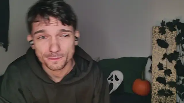 JackDesFeux online show from 10/31/25, 11:17