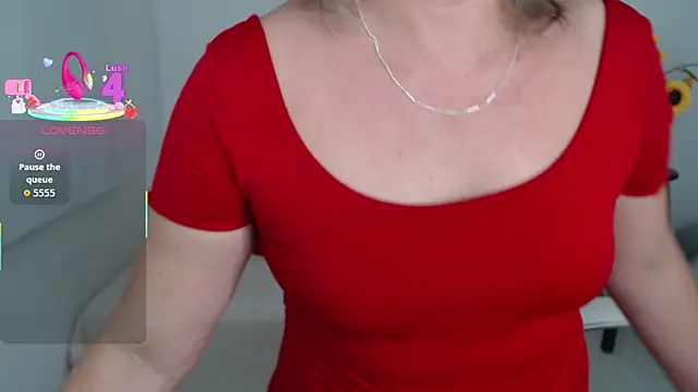 ana milf online show from 11/11/25, 01:55