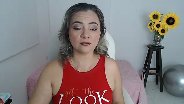 ana milf online show from 11/29/25, 12:52