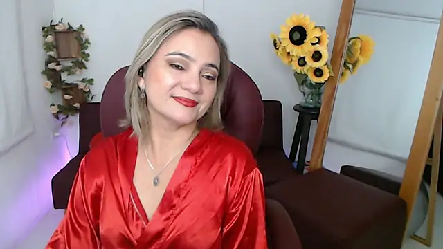 Snapshot of ana_milf chatting on 06/26/26, 01:15 ana milf online show from 06/26/26, 01:15