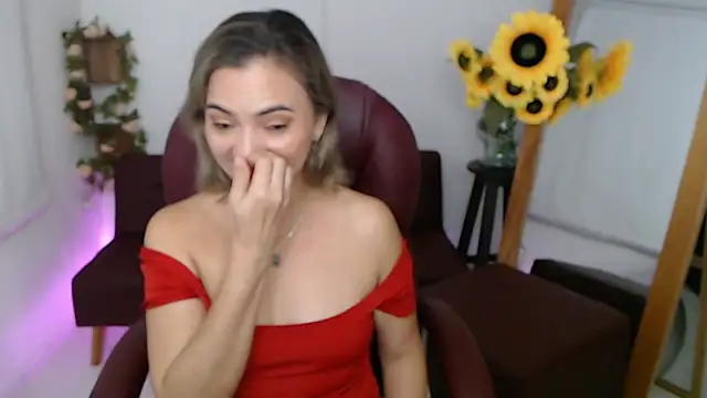 Snapshot of ana_milf chatting on 07/19/26, 01:48 ana milf online show from 07/19/26, 01:48