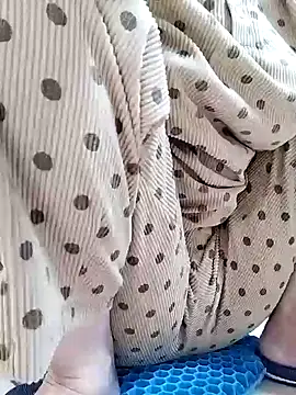 Mie610 online show from 01/03/25, 01:05