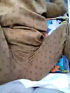 Mie610 online show from 01/11/25, 01:43