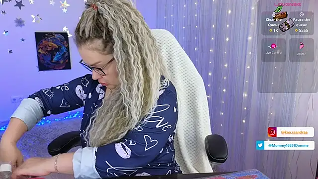 misskaassandraa online show from 01/19/25, 04:57