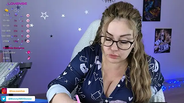 misskaassandraa online show from 02/18/25, 03:32