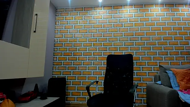 Snapshot of hottitsAnna chatting on 02/20/25, 02:24 hottitsAnna online show from 02/20/25, 02:24