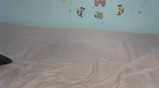 laetitia  online show from 03/01/25, 11:17