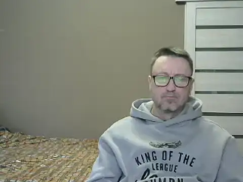 Snapshot of HarrySnake chatting on 02/13/25, 11:50 HarrySnake online show from 02/13/25, 11:50