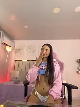 Cristall Bunny online show from 11/03/25, 12:24