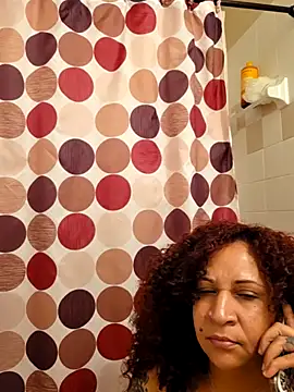 ladycreamypr2 online show from 05/25/26, 06:14