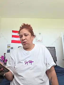 ladycreamypr2 online show from 06/06/26, 04:44