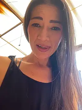 Snapshot of Yulia_sx chatting on 01/10/25, 05:24 Yulia sx online show from 01/10/25, 05:24