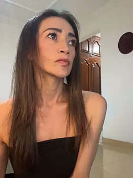 Snapshot of Yulia_sx chatting on 01/25/25, 11:00 Yulia sx online show from 01/25/25, 11:00