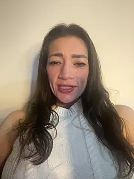 Snapshot of Yulia_sx chatting on 02/27/25, 04:41 Yulia sx online show from 02/27/25, 04:41