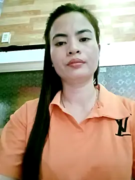 NgocQuyen2K online show from 02/14/25, 05:41