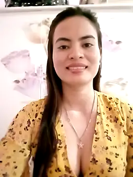 Snapshot of NgocQuyen2K chatting on 03/22/25, 05:28 NgocQuyen2K online show from 03/22/25, 05:28