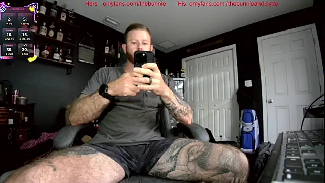 chillinthemosttt online show from 10/24/25, 07:21