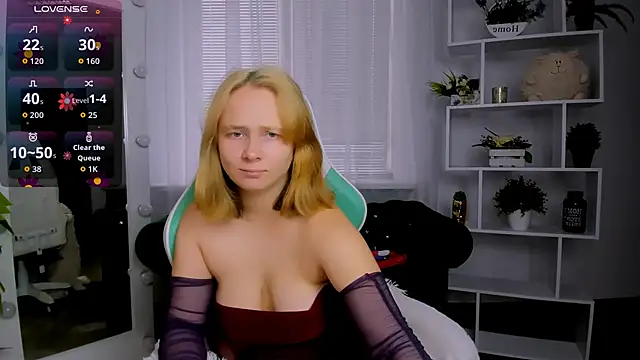 Ketrin n  online show from 11/25/25, 06:13