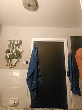 LongandEasy77 online show from 12/04/25, 06:12