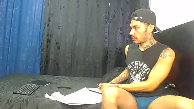 Hot Sharks  online show from 02/09/26, 11:36