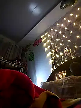 Snapshot of rebekka_simpson chatting on 12/24/24, 03:38 rebekka simpson online show from 12/24/24, 03:38