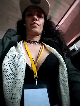 Snapshot of rebekka_simpson chatting on 03/02/25, 09:54 rebekka simpson online show from 03/02/25, 09:54