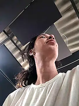 Snapshot of rebekka_simpson chatting on 03/10/25, 04:03 rebekka simpson online show from 03/10/25, 04:03