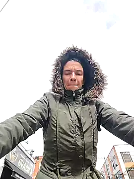 rebekka simpson online show from 11/24/25, 01:22