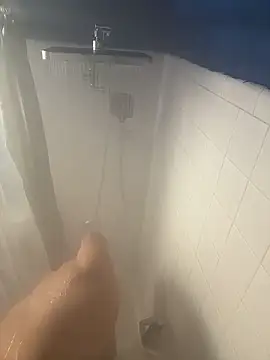 allissonw13 online show from 12/23/25, 12:30