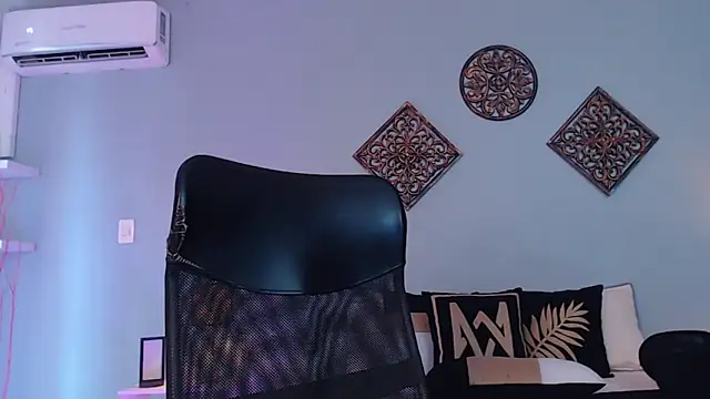 JeremyLowe online show from 01/22/25, 04:23