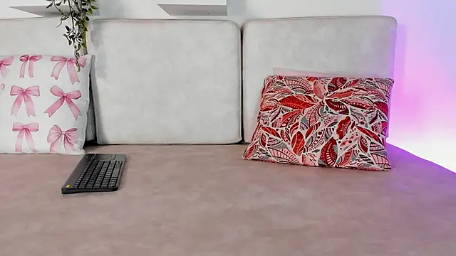 Malka Burning online show from 02/16/25, 11:26