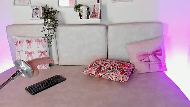 Malka Burning online show from 03/11/25, 02:32